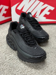 NIKE DN