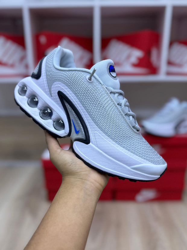 NIKE DN