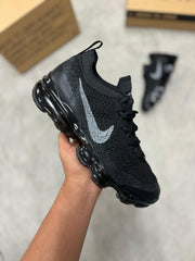 NIKE VAPORMAX