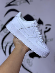 NIKE AIRFORCE