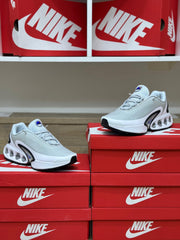 NIKE DN